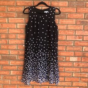 Sleeveless black dress